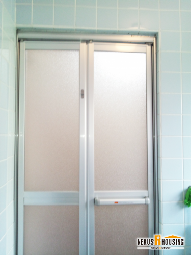 浴室ドア交換 埼玉県 熊谷市 深谷市 エリア K様邸 ネクサス アールグループ施工事例